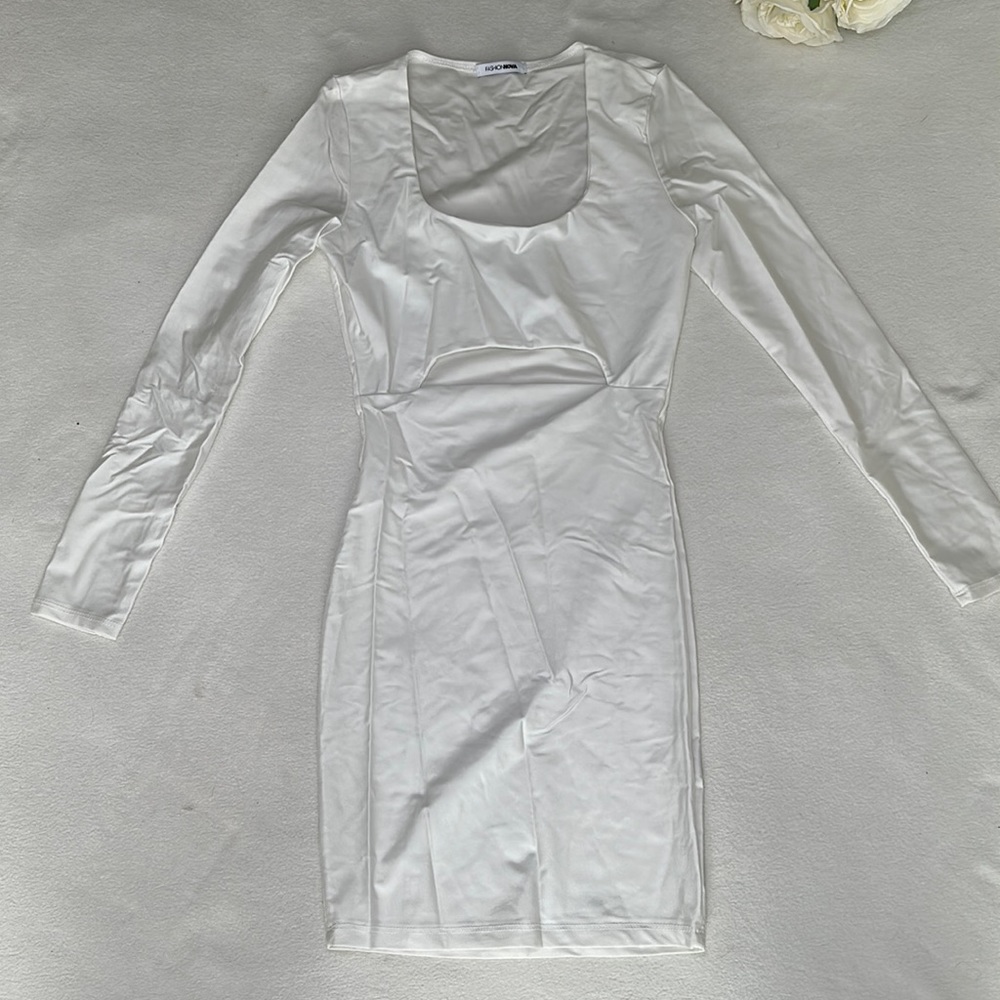 FASHION NOVA WHITE LONG SLEEVE BODYCON DRESS SIZE XS/SMALL